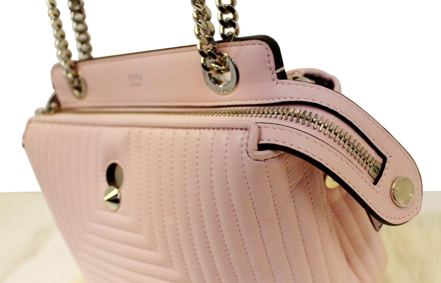FENDI DOTCOM Click Quilted  Pink Leather Chain Shoulder Bag