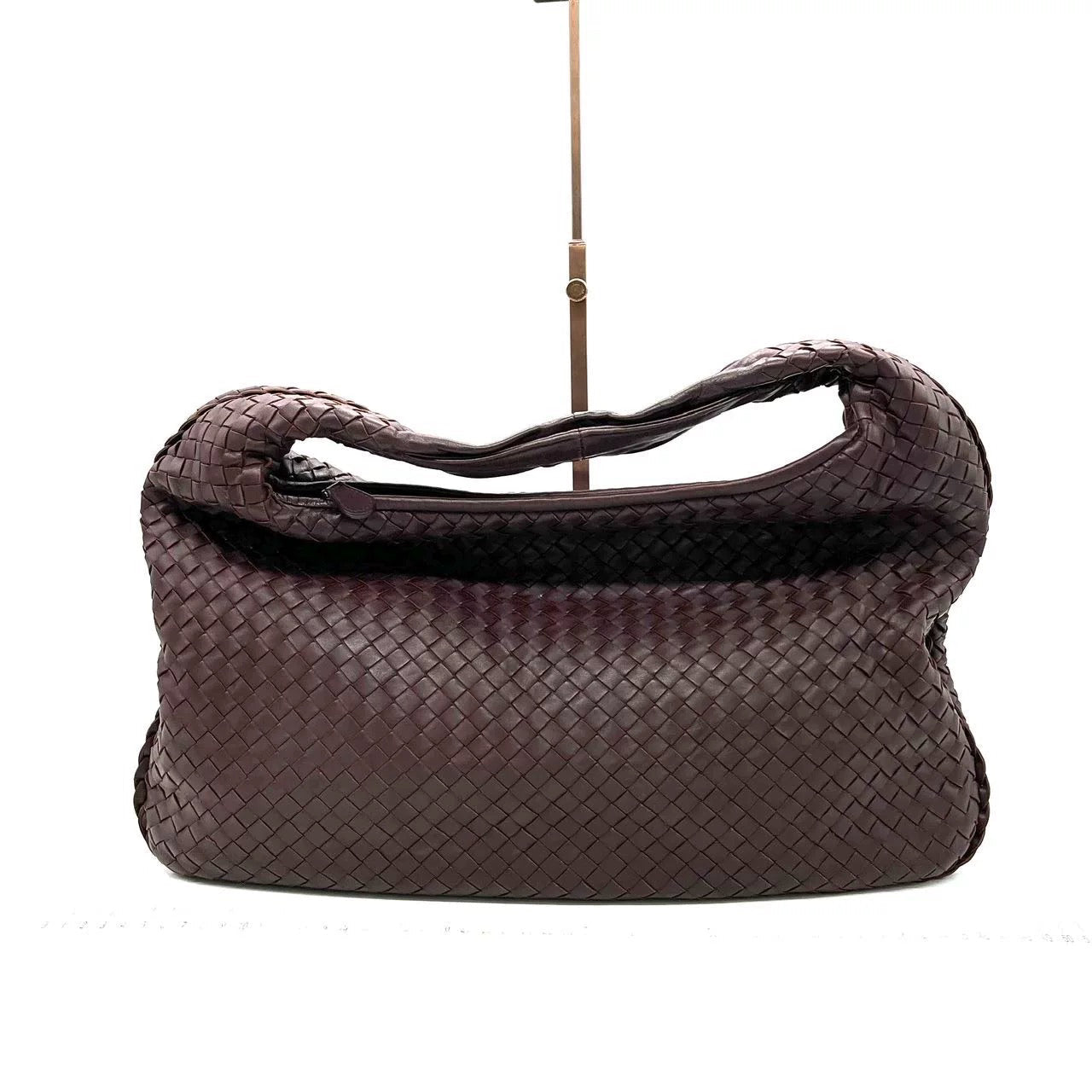 Bottega Veneta Intrecciato Hobo Bag Medium Burgundy Wine Color Lambskin leather