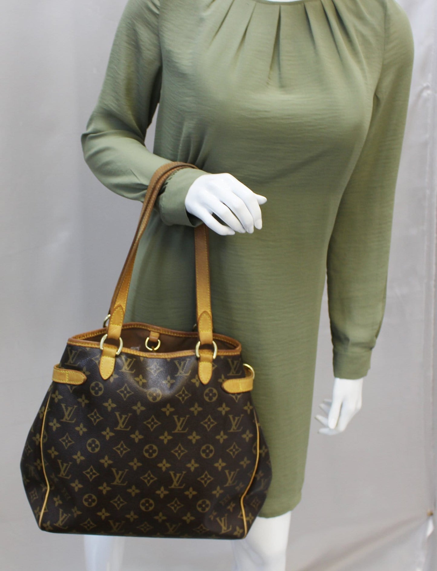 LOUIS VUITTON  Shoulder Bag Monogram Batignolles Vertical