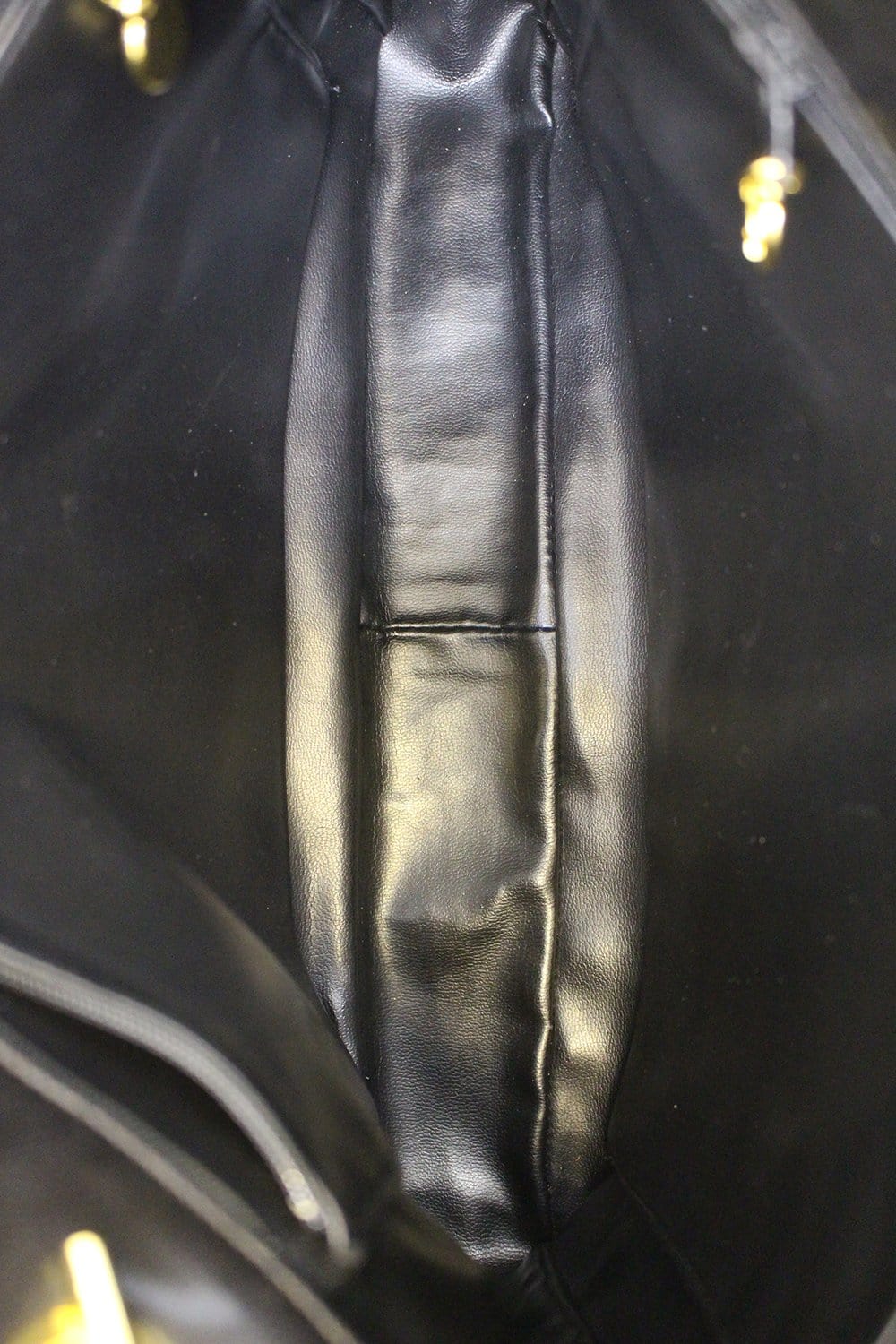 CHANEL  Chain Black Shoulder Bag