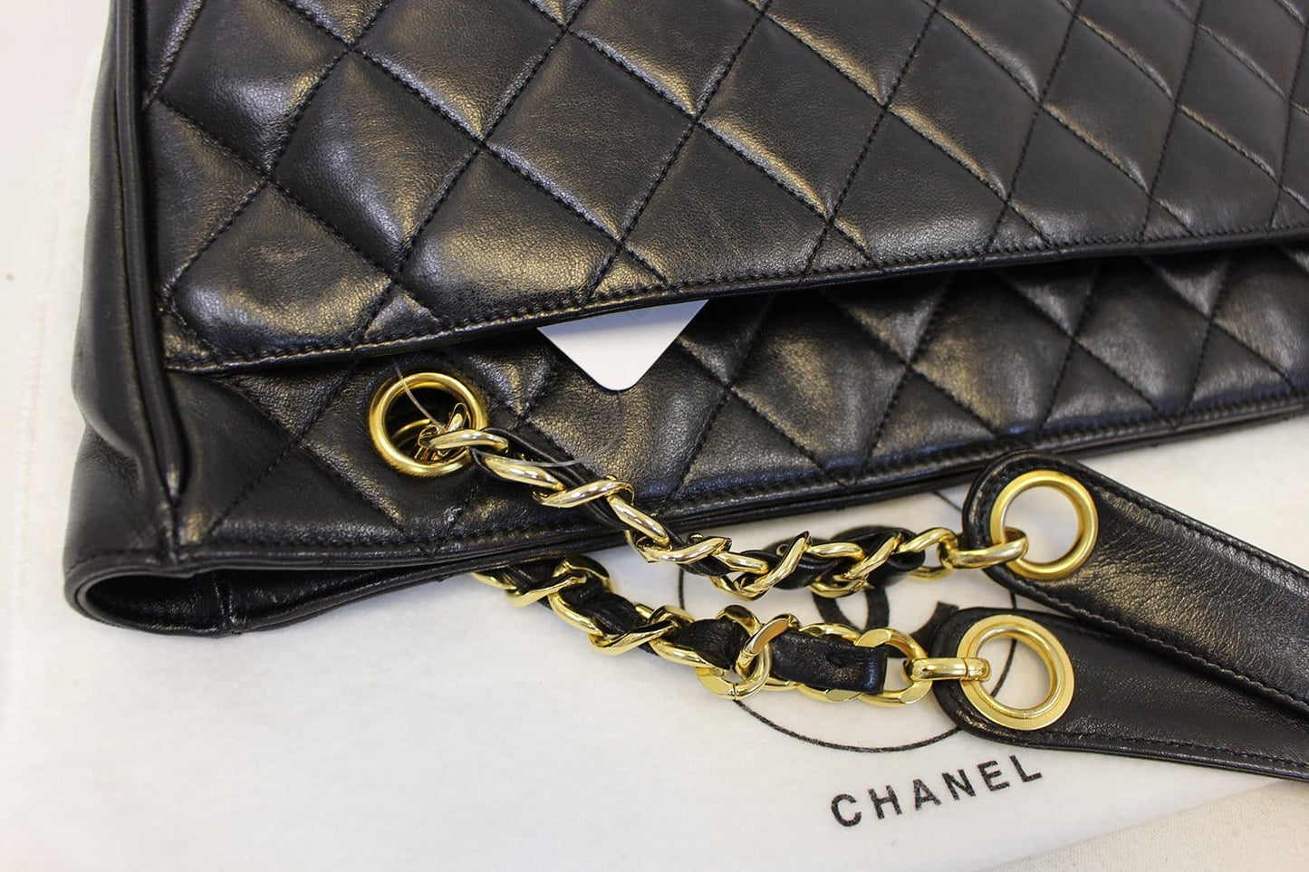 CHANEL  Chain Black Shoulder Bag