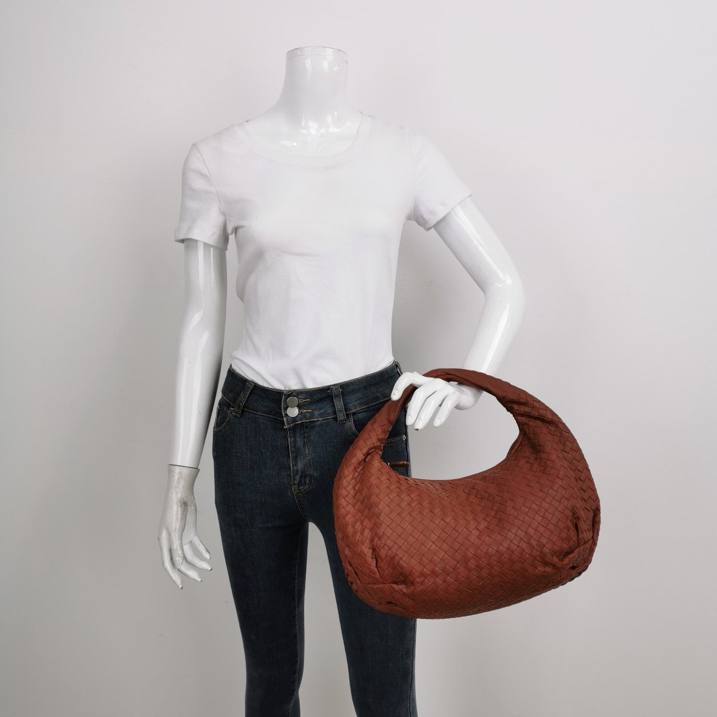 Bottega Veneta Belly Hobo Intrecciato Burgundy Nappa Leather Medium
