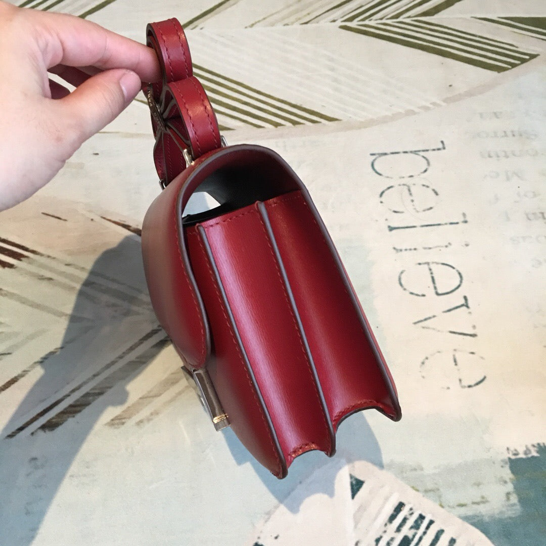 Top Quality Constance Burgundy For Women SiTop Qualityer Toned Hardware 7.4in/19cm