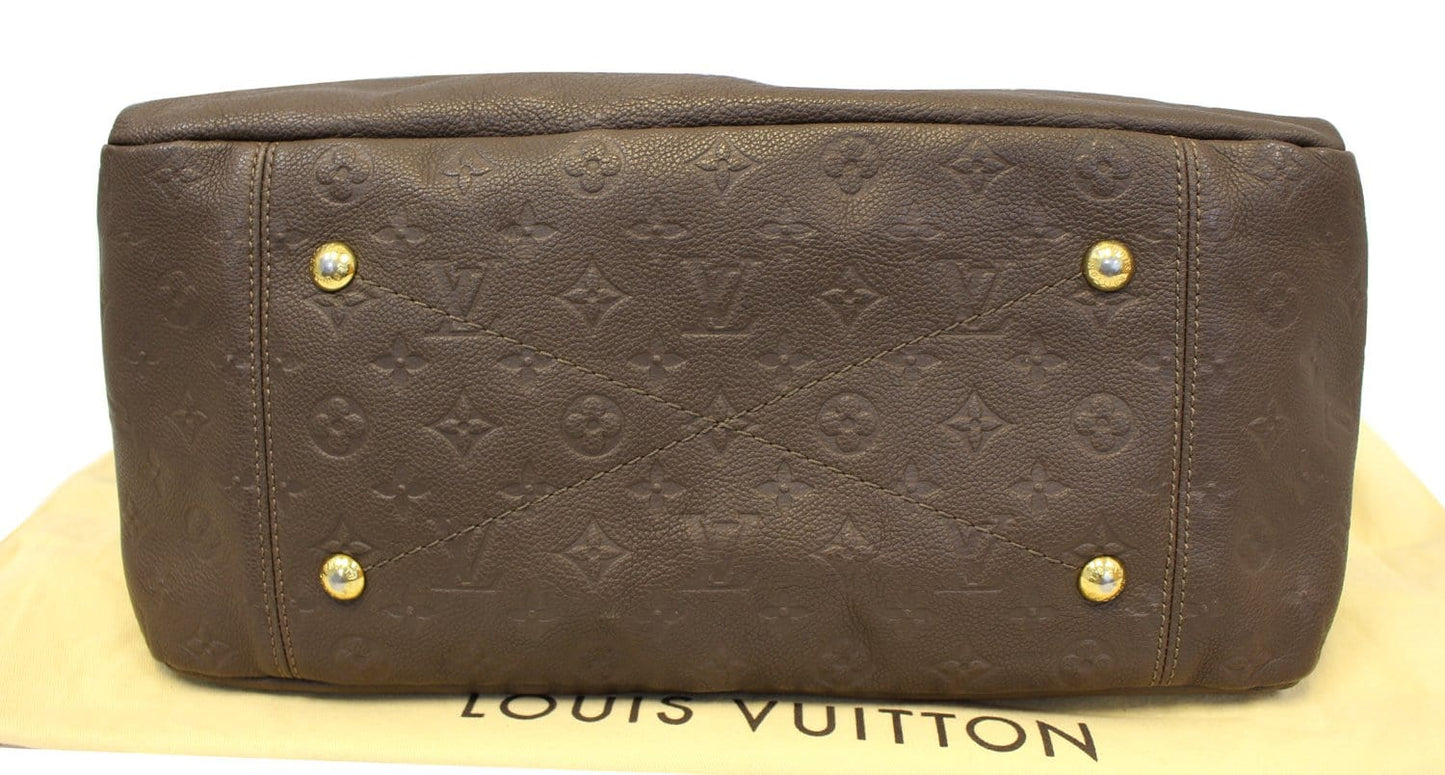 LOUIS VUITTON Artsy MM Empreinte Leather Terre Shoulder Bag