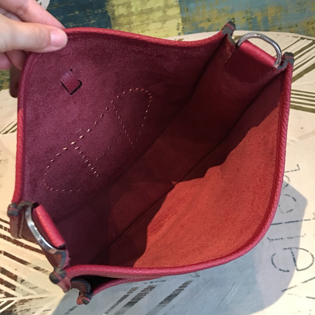 Top Quality Evelyne III PM Bag Burgundy For Women SiTop Qualityer Toned Hardware 11.8in/30cm