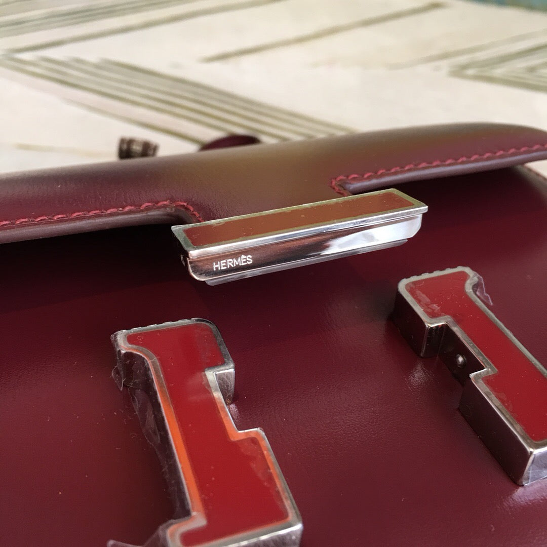 Top Quality Constance Burgundy For Women SiTop Qualityer Toned Hardware 7.4in/19cm