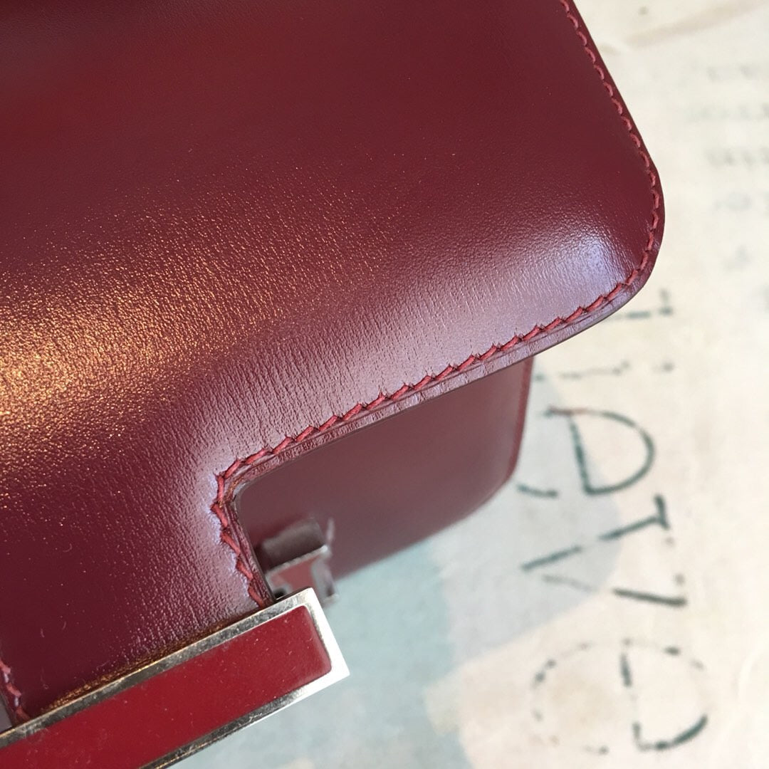 Top Quality Constance Burgundy For Women SiTop Qualityer Toned Hardware 7.4in/19cm