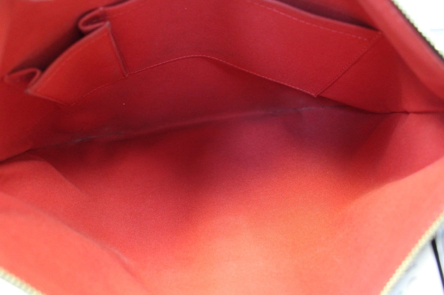 Louis Vuitton Bloomsbury GM Damier Ebene Shoulder Handbag