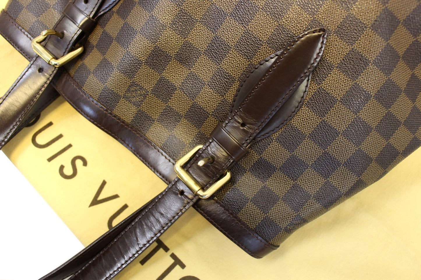 LOUIS VUITTON Damier Ebene Hampstead MM Shoulder Handbag