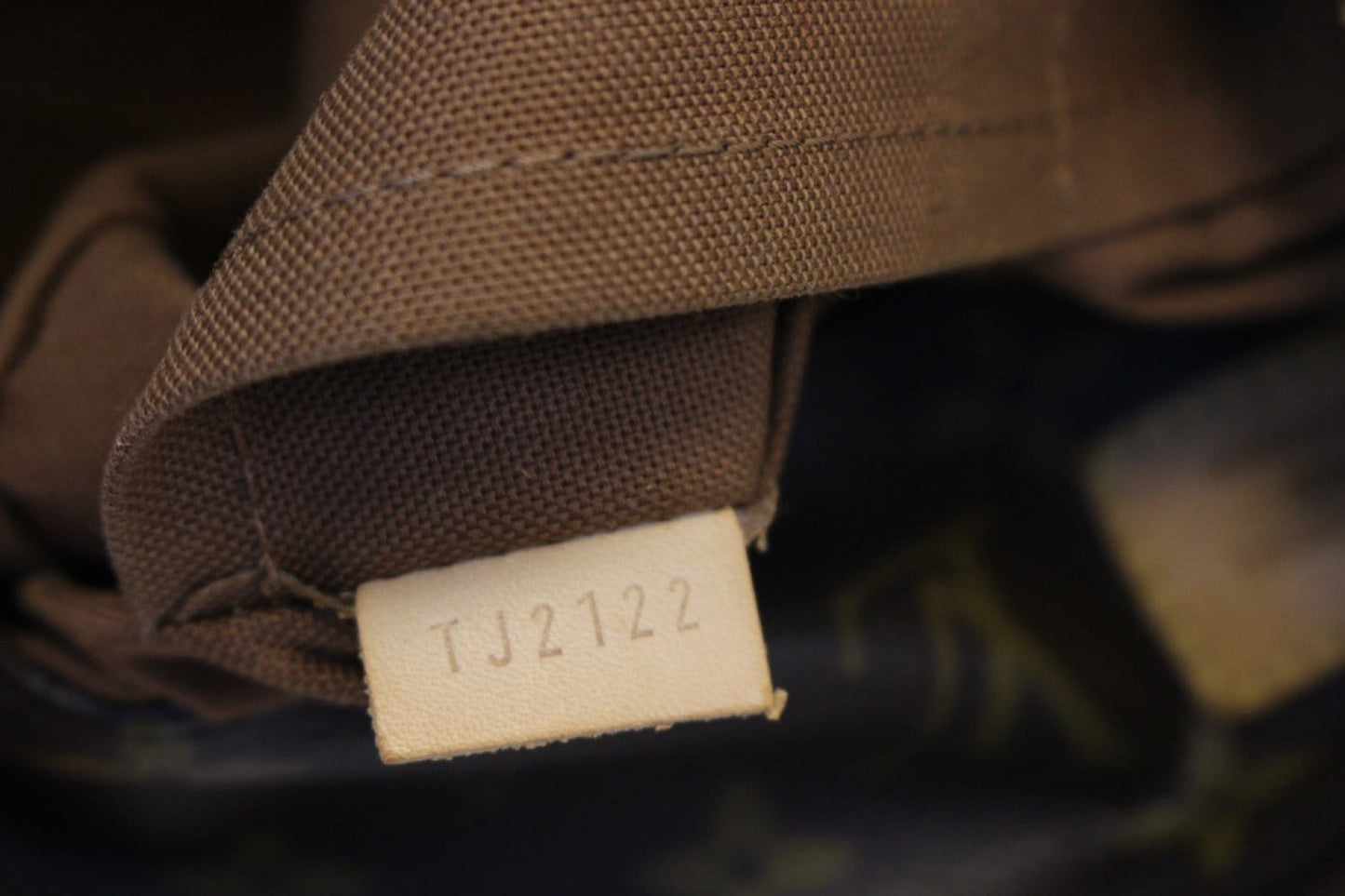 LOUIS VUITTON Monogram Canvas Sully PM Shoulder Bag