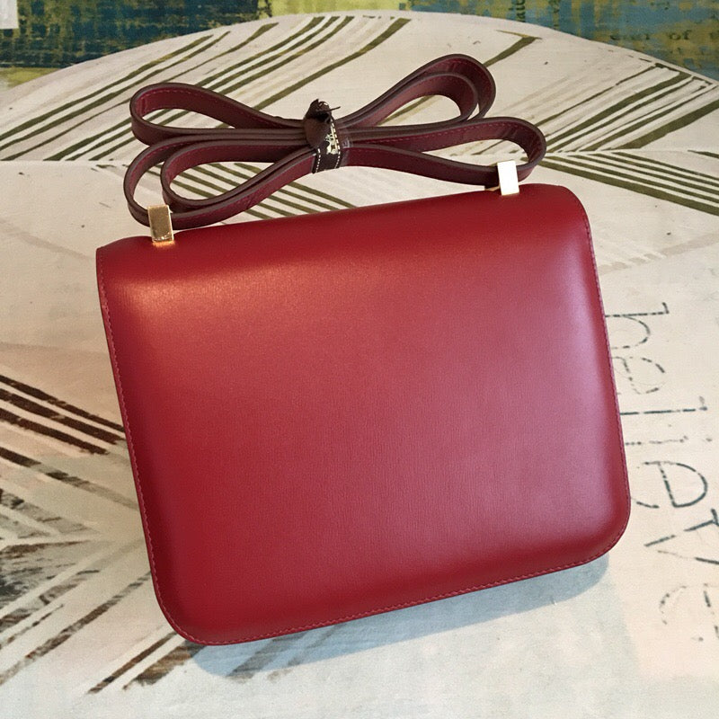 Top Quality Constance Burgundy For Women Gold Toned Hardware 9.5in/24cm