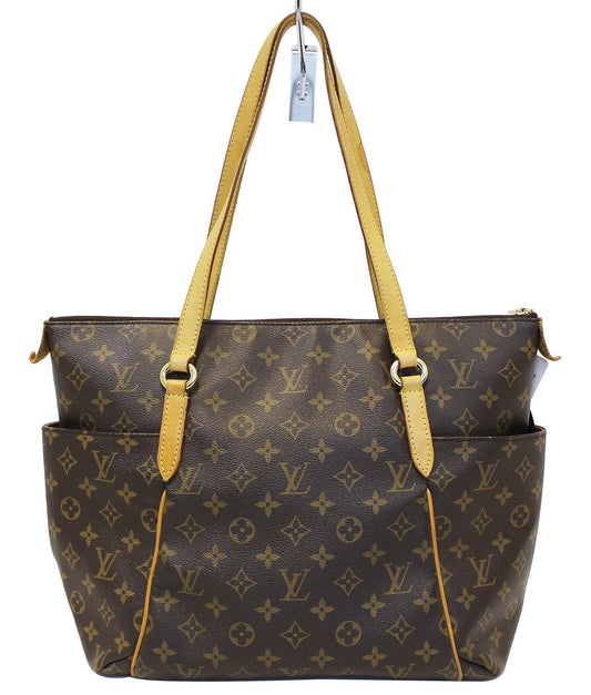 LOUIS VUITTON Shoulder Bag  Monogram Canvas Totally MM Brown