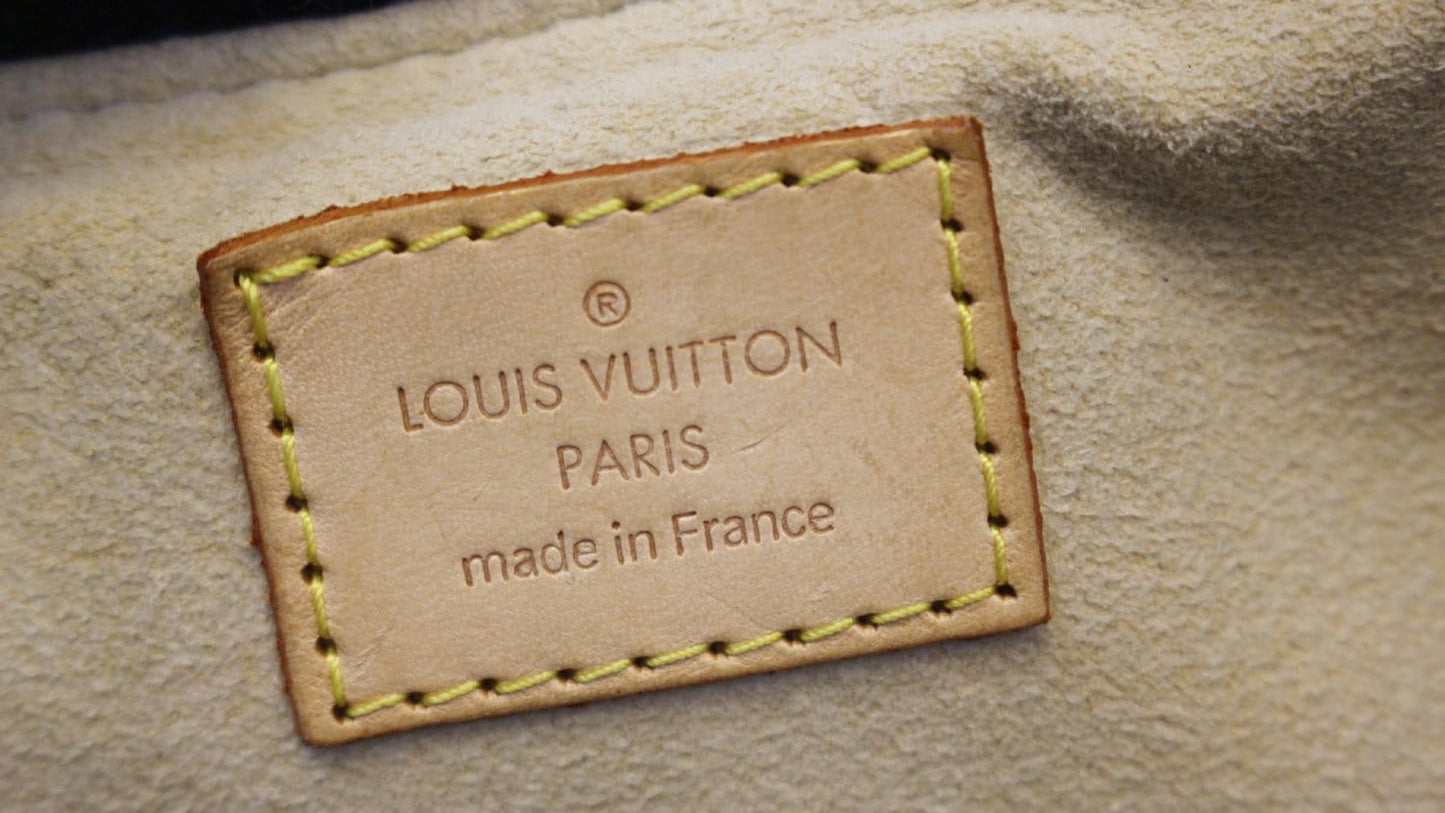 LOUIS VUITTON Monogram Canvas Stephen Shoulder Bag Limited Edition