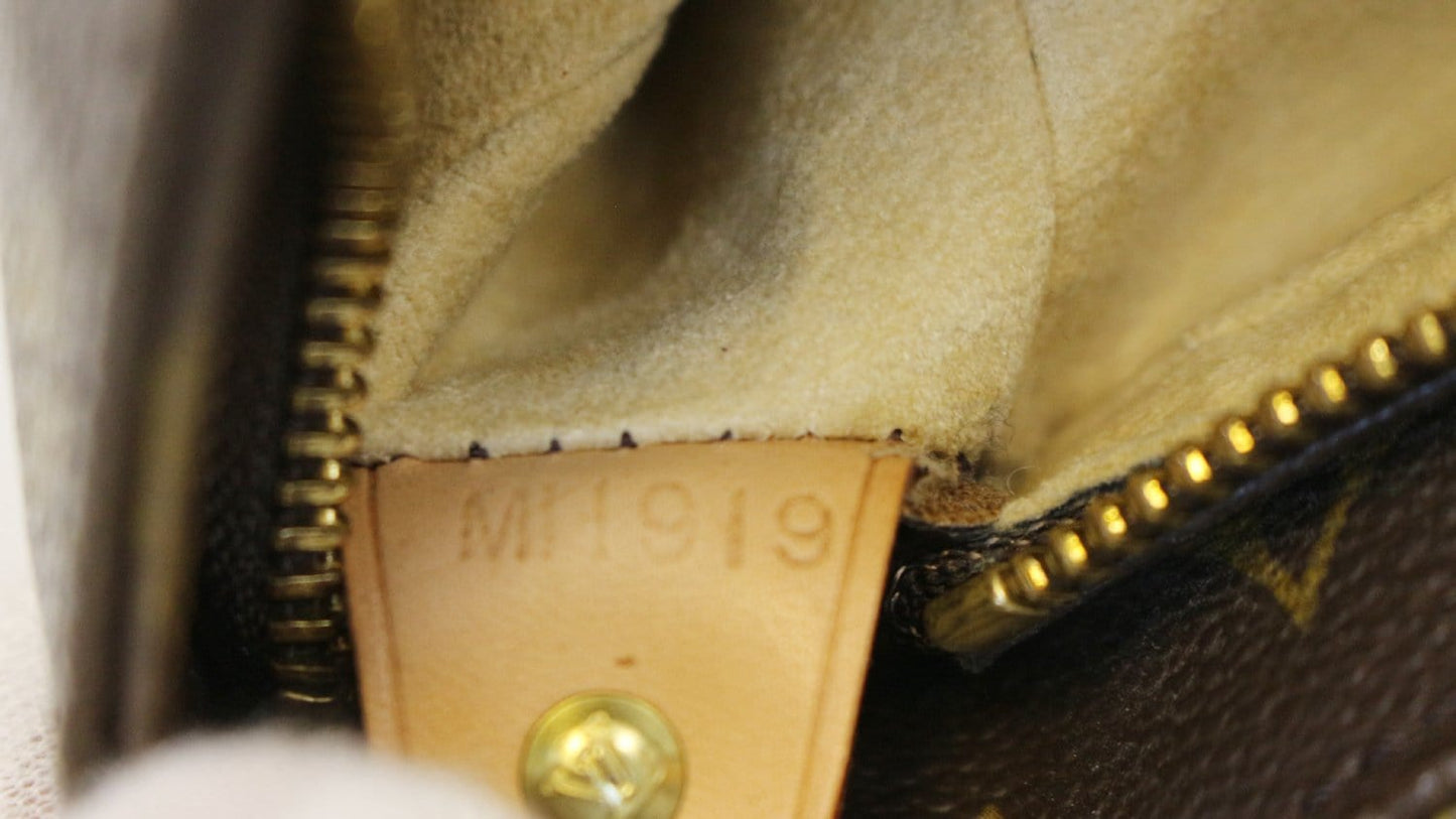 LOUIS VUITTON Monogram Canvas Looping GM Brown Shoulder Bag