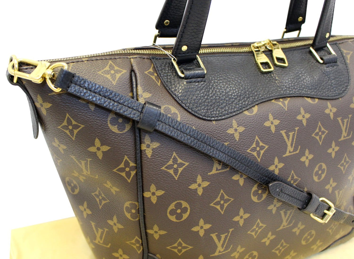 LOUIS VUITTON Monogram Estrela MM NM Noir Black Shoulder Bag