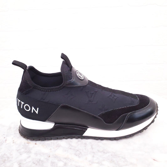 LOUIS VUITTON BLACK PULL ON LOGO SNEAKERS - SIZE 38
