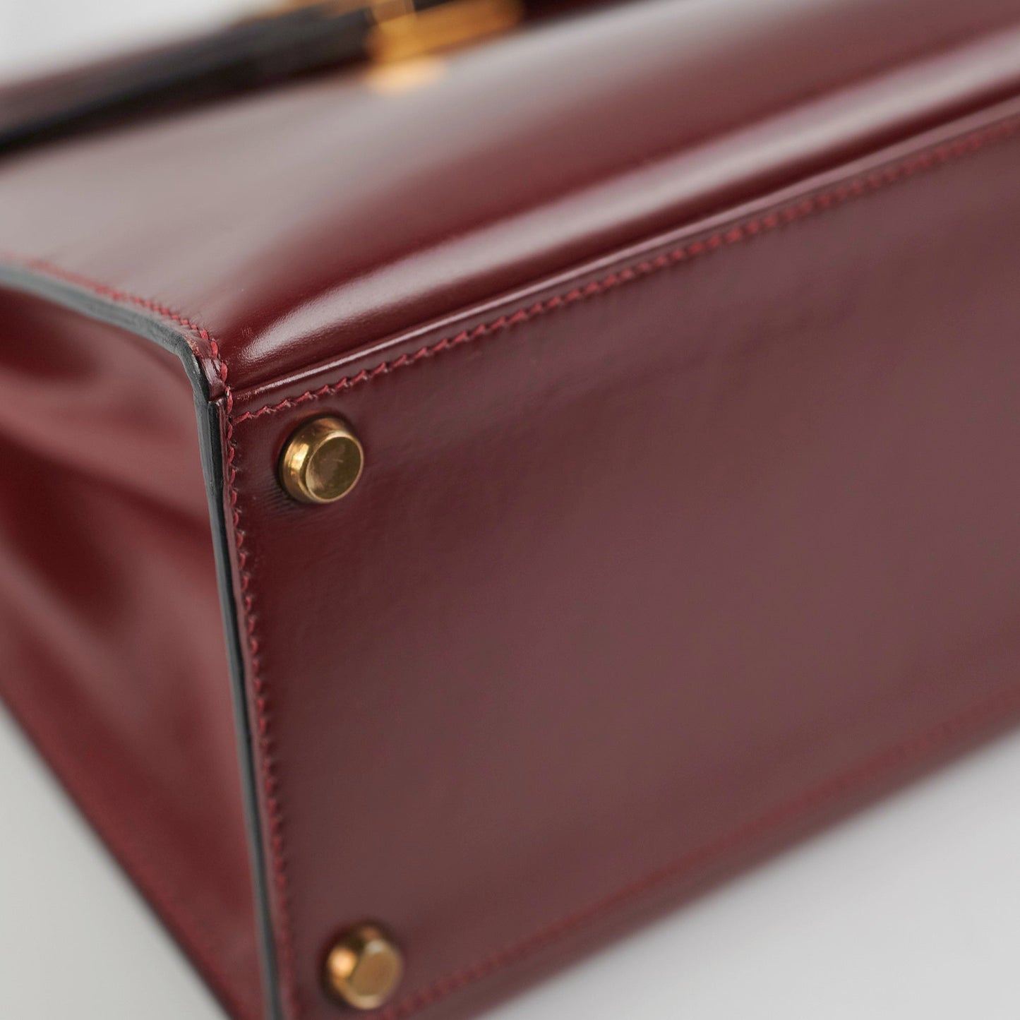 Hermes Vintage Kelly 28 Box Calfskin Burgundy -J Circle 1980