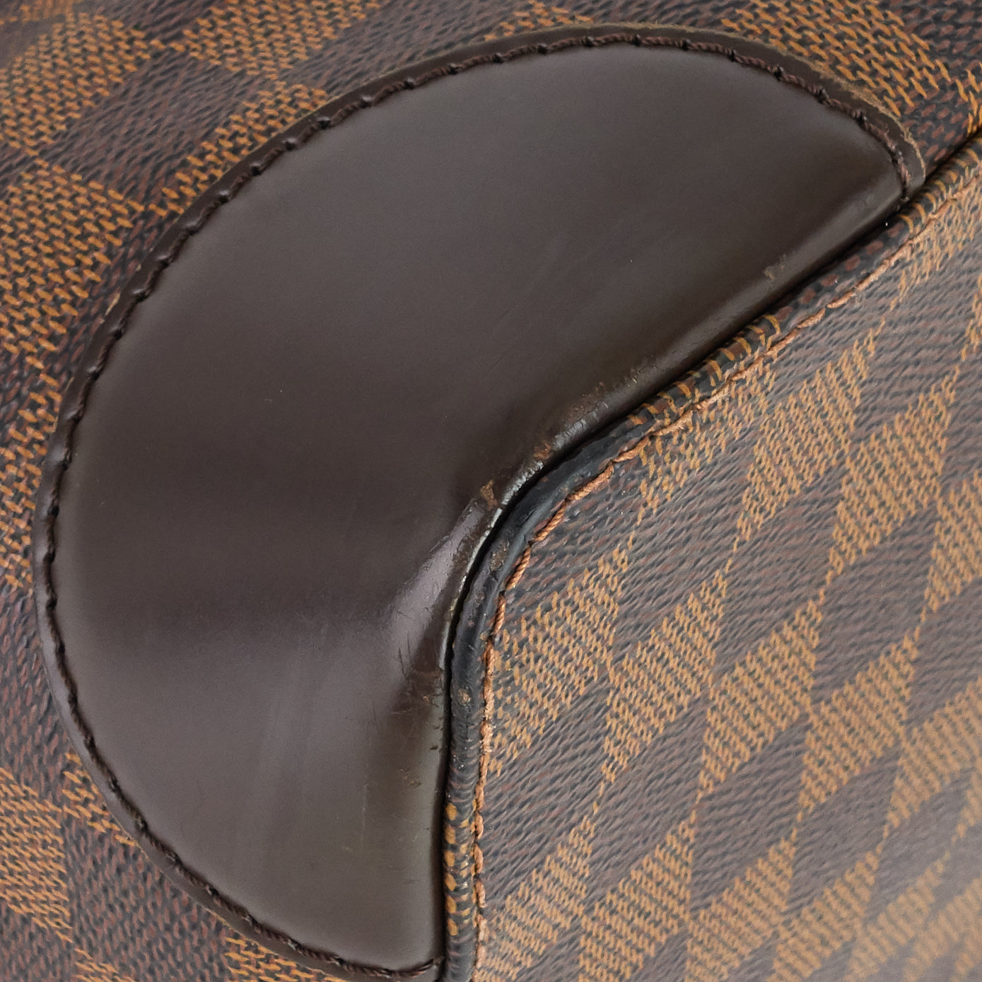 LOUIS VUITTON Hampstead MM Damier Ebene Canvas Bag