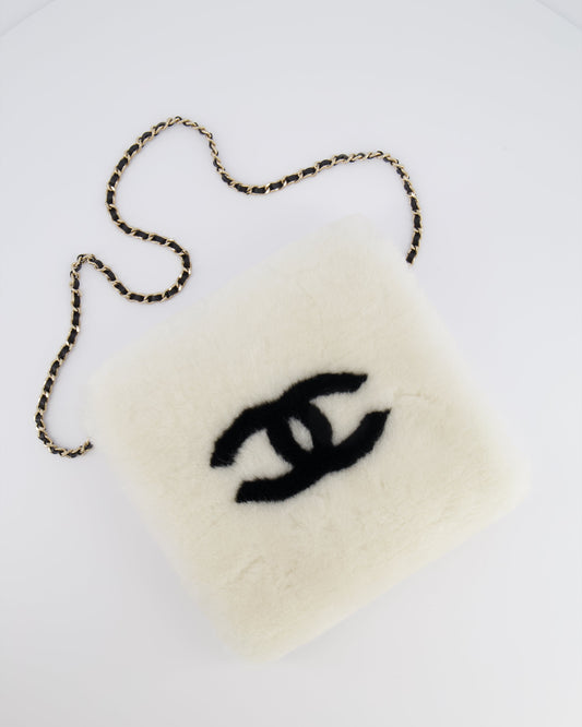 *HOT* Chanel Coco Neige 25/26 Ecru and Black Shearling Lambskin Muff Bag with Black CC Logo and Champagne Gold Chain Detail