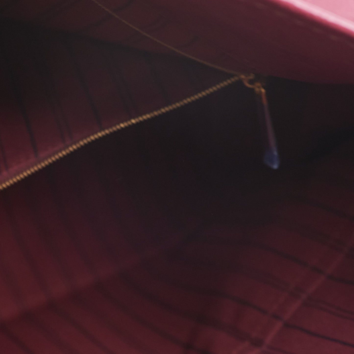 Louis Vuitton Artsy Burgundy MM Shoulder Bag