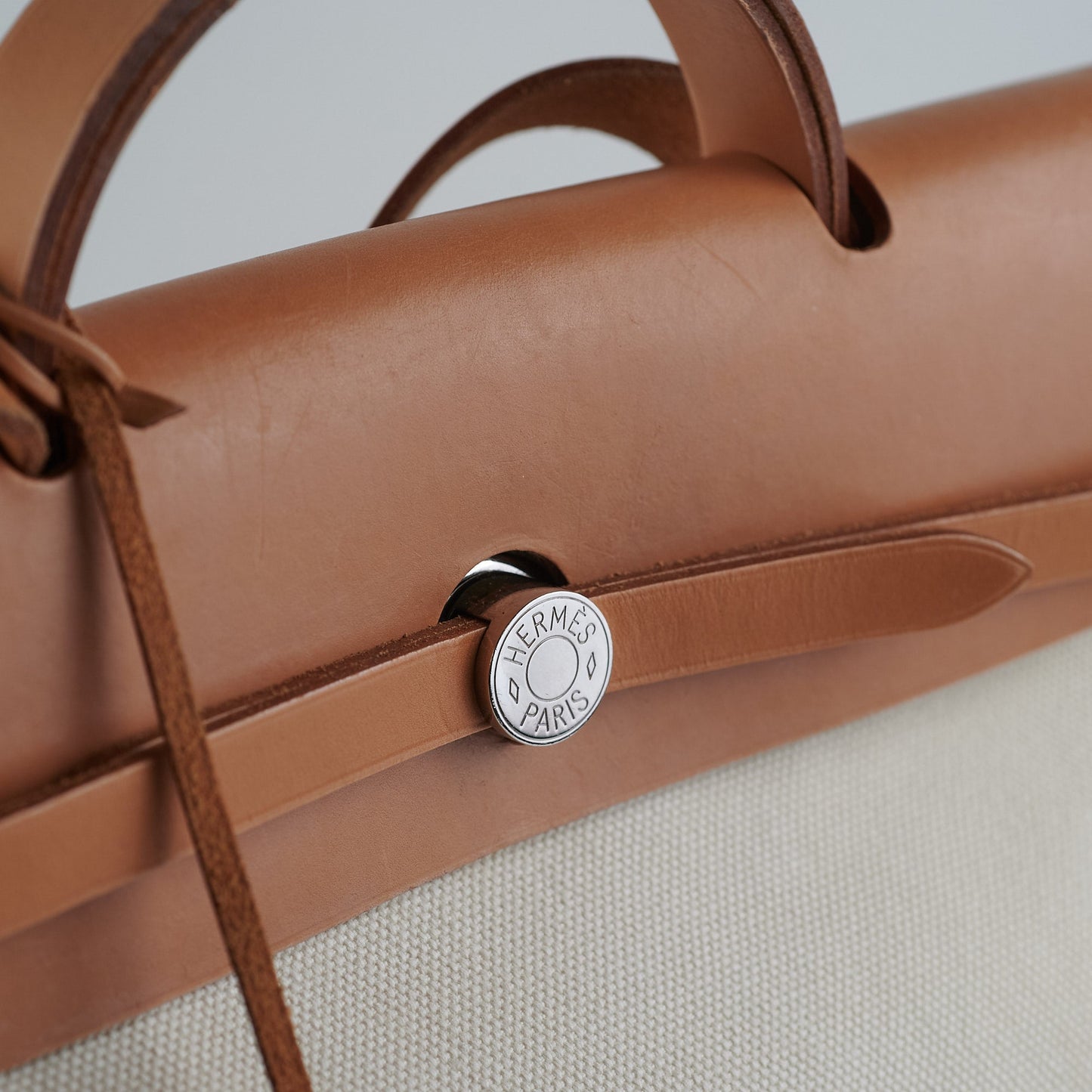 ITEM 20 - Hermes Herbag 39 Q Square Stamp (2013)