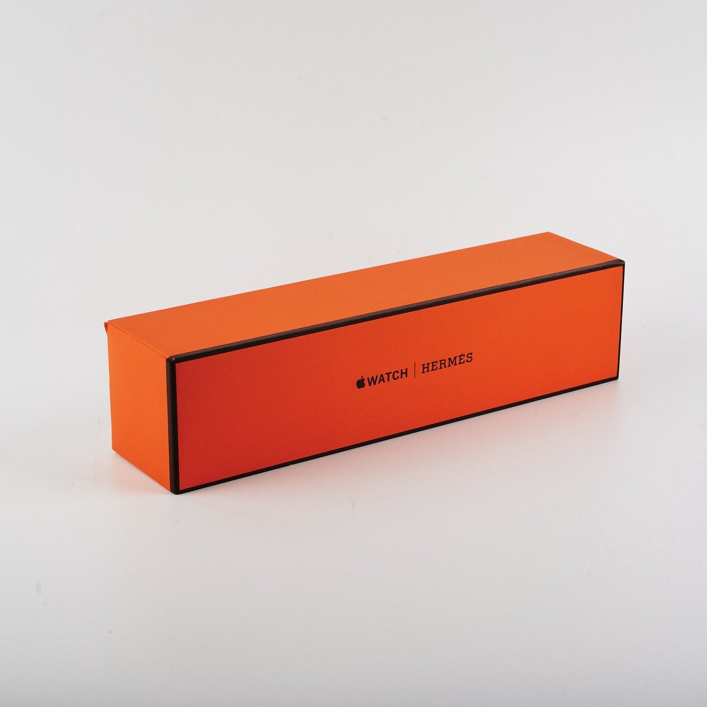 ITEM 19 - Hermes Apple Watch Black 44MM Serie 6