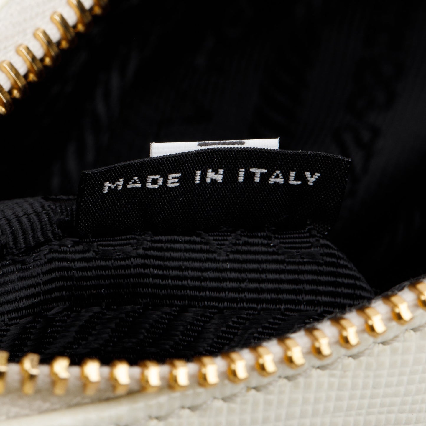 Prada White Saffiano Leather Re-Edition 2005 Shoulder Bag