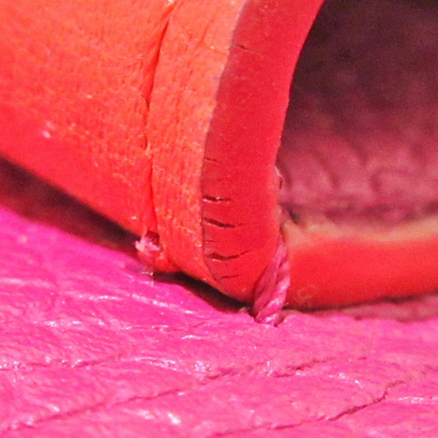 Louis Vuitton Capucines MM Pink Taurillon