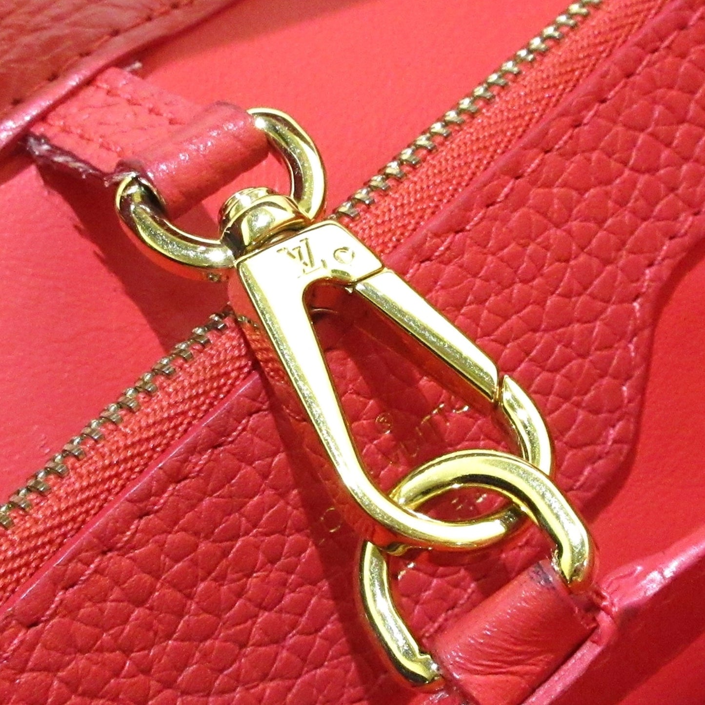 Louis Vuitton Capucines MM Pink Taurillon