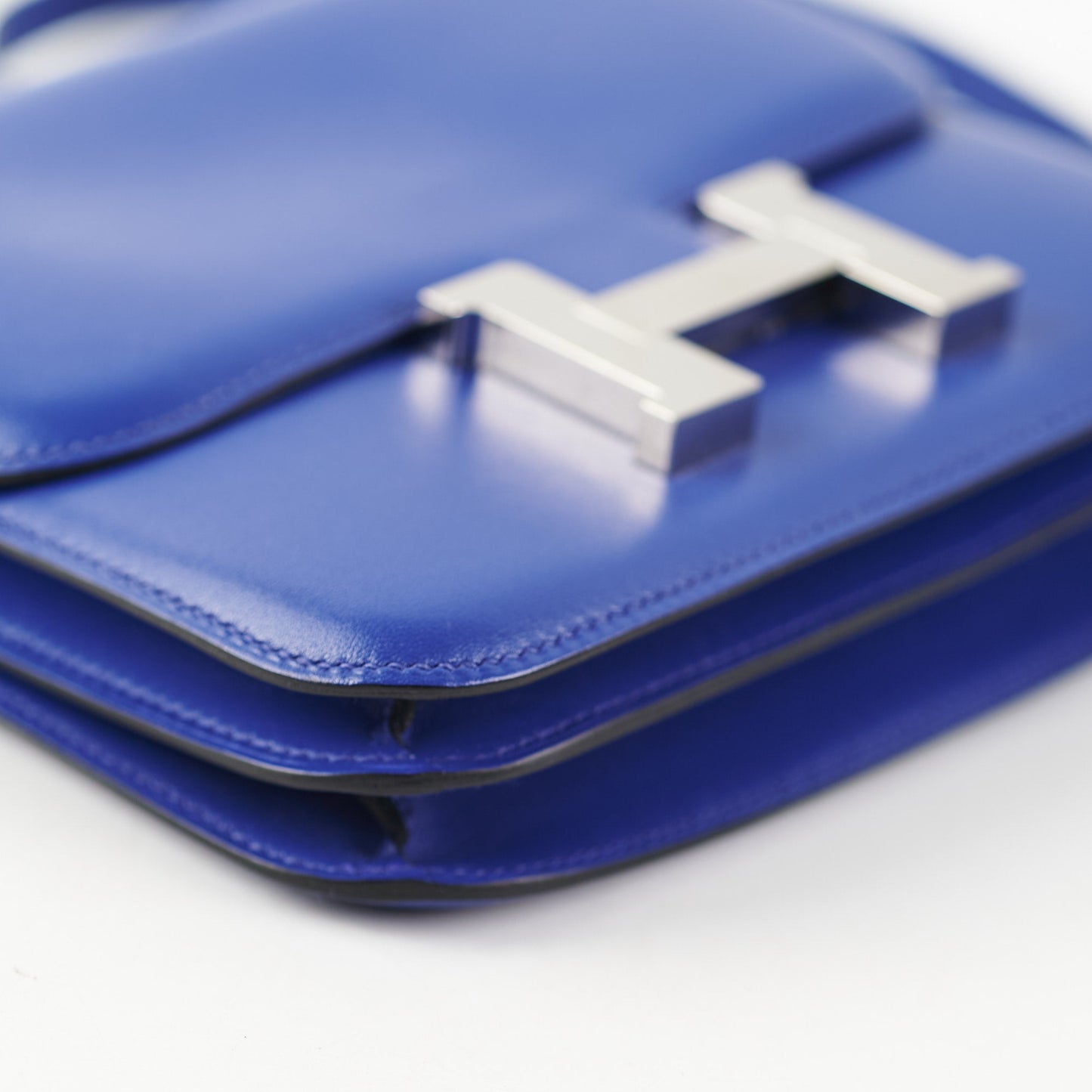 ITEM 29 - Hermes 18 Mini Constance Electric Blue A Stamp