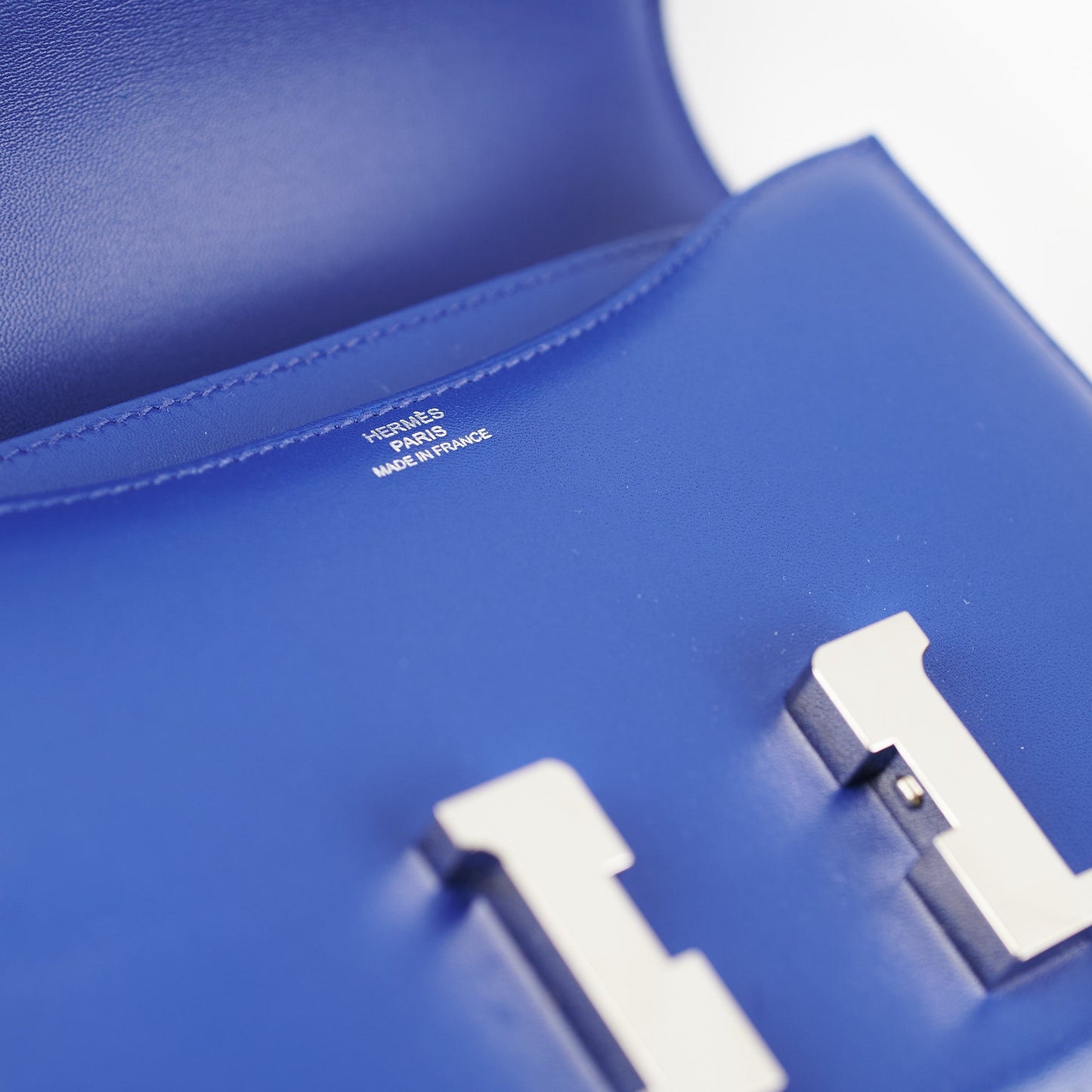 ITEM 29 - Hermes 18 Mini Constance Electric Blue A Stamp