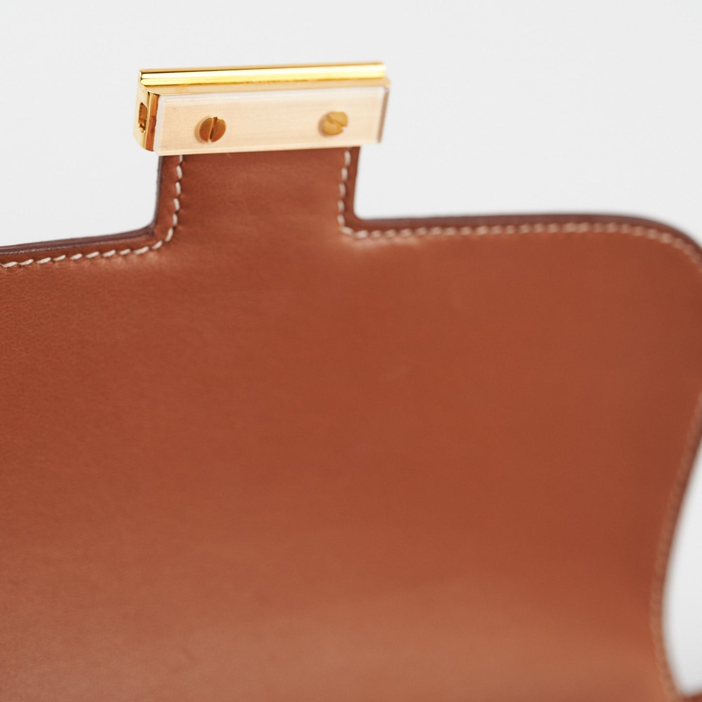 ITEM 34 - Hermes Constance 18 Gold Z Stamp 2021