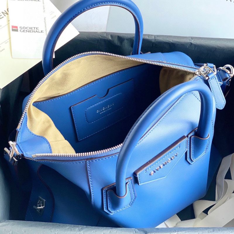 Givenchy Antigona Tote Bag