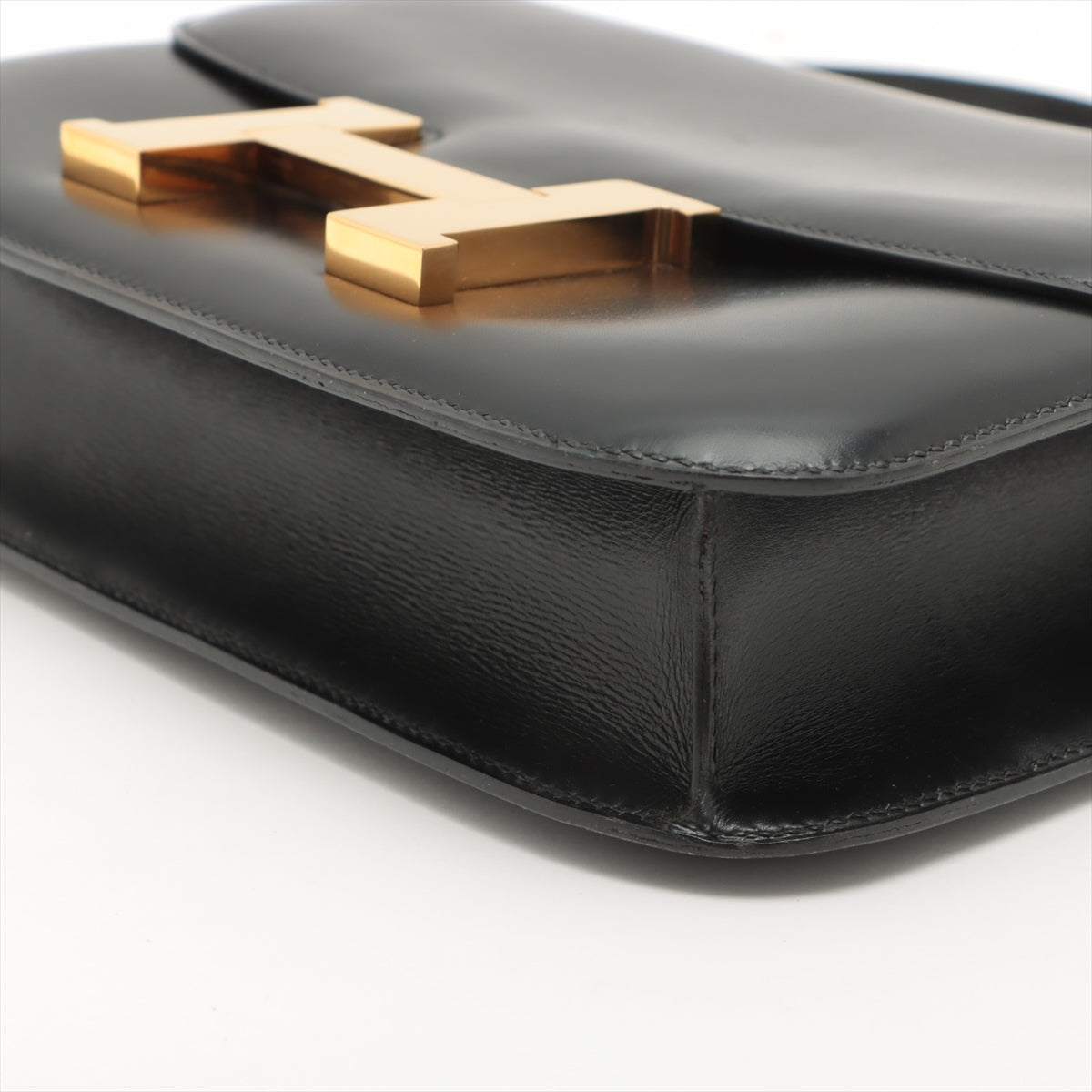 ITEM 30 - Hermes Constance 23 Box Calf Black- G Circle Stamp