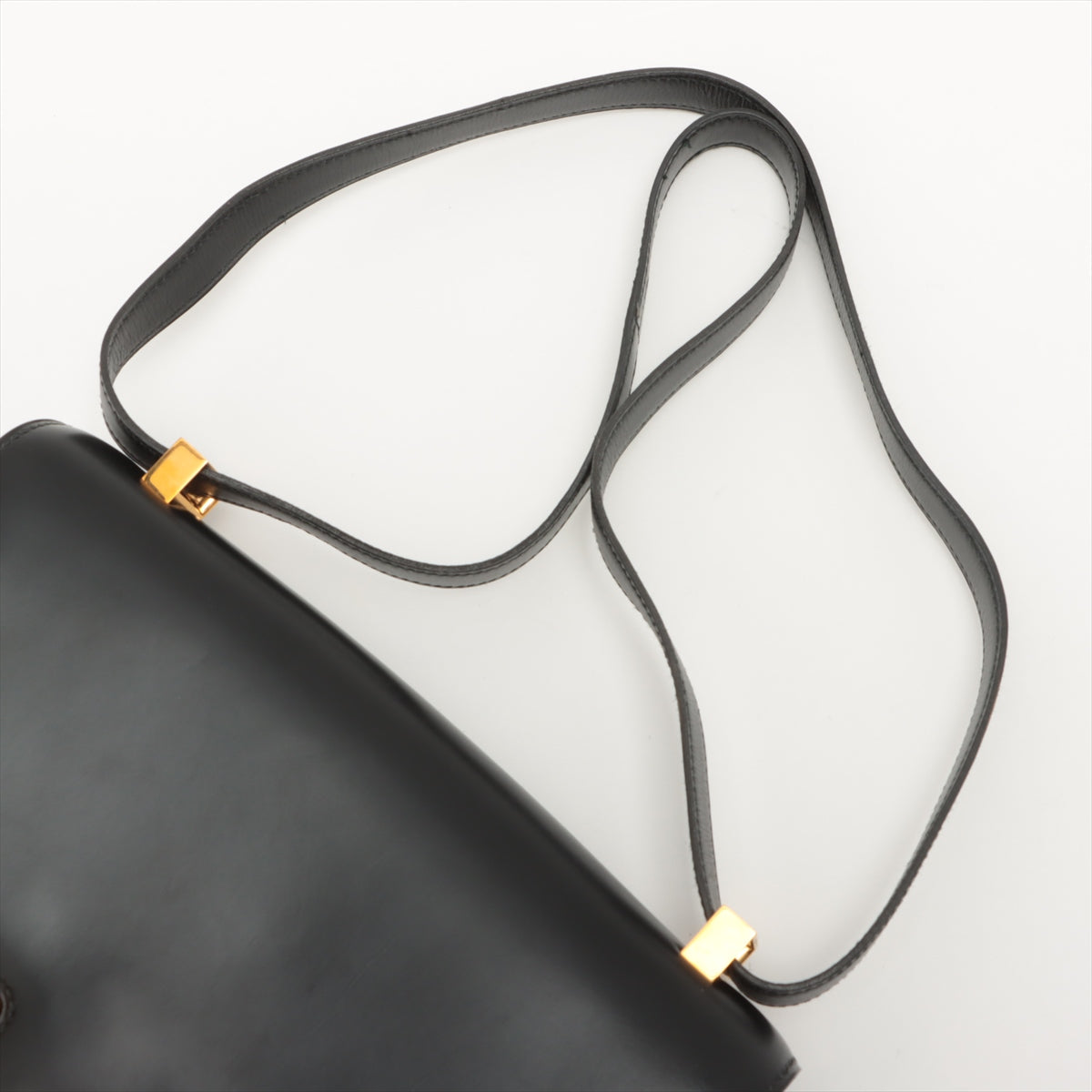 ITEM 30 - Hermes Constance 23 Box Calf Black- G Circle Stamp