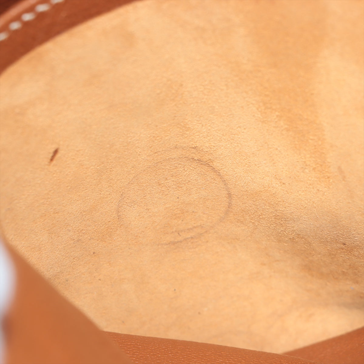 ITEM 13 - Hermes Birkin 35 Togo Gold Stamp E Square (2001)