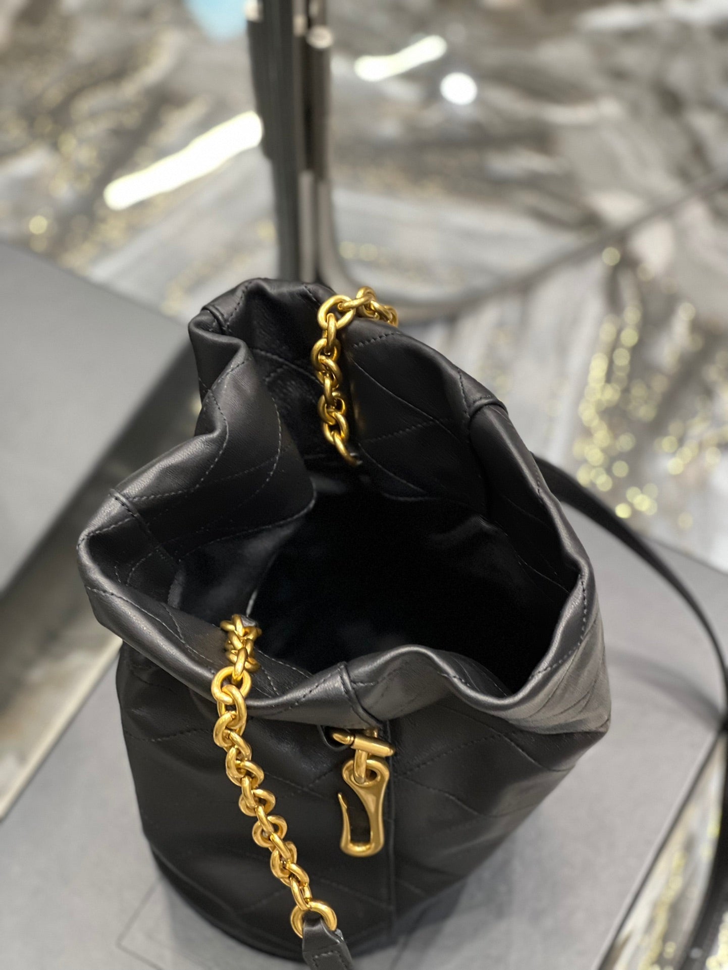 Top Quality Le Maillon Bucket Bag Black For Women 10.6in/27cm YSL 686310AAAJK1000
