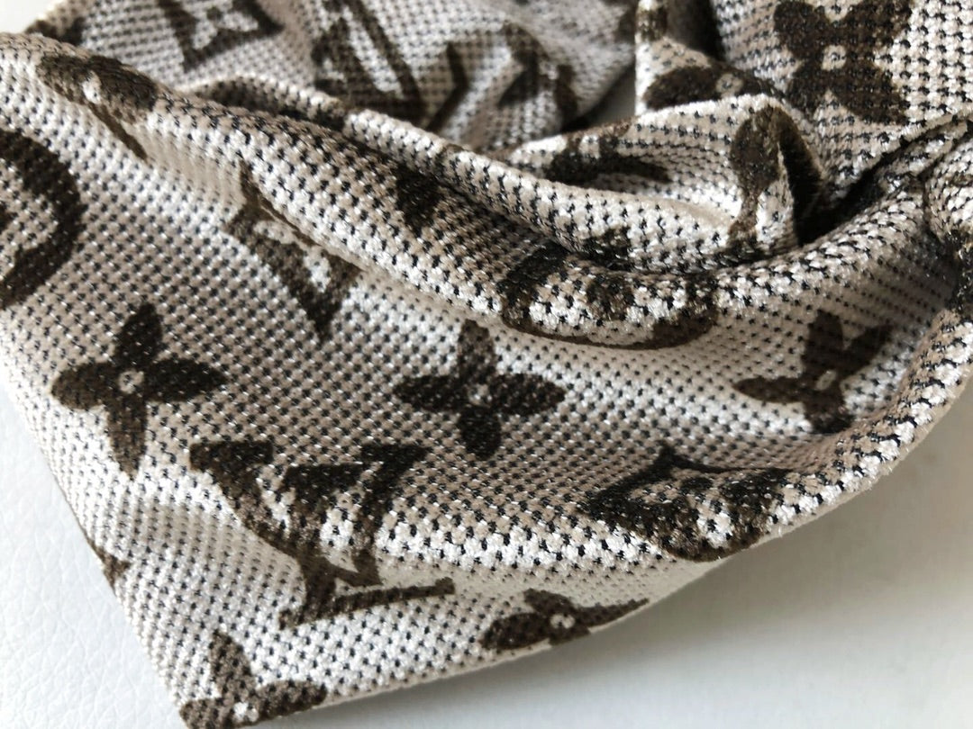 EN - Luxury Hair Band LUV 004