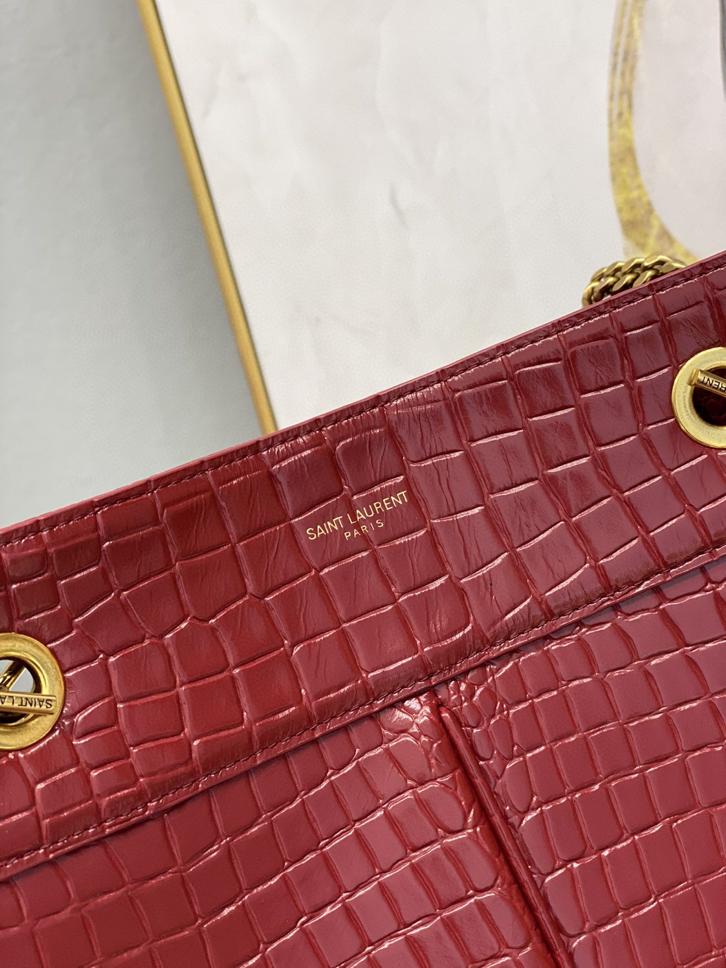 Top Quality Claude-Effect Tote Bag Red For Women 11in/28cm YSL 64028116J0W