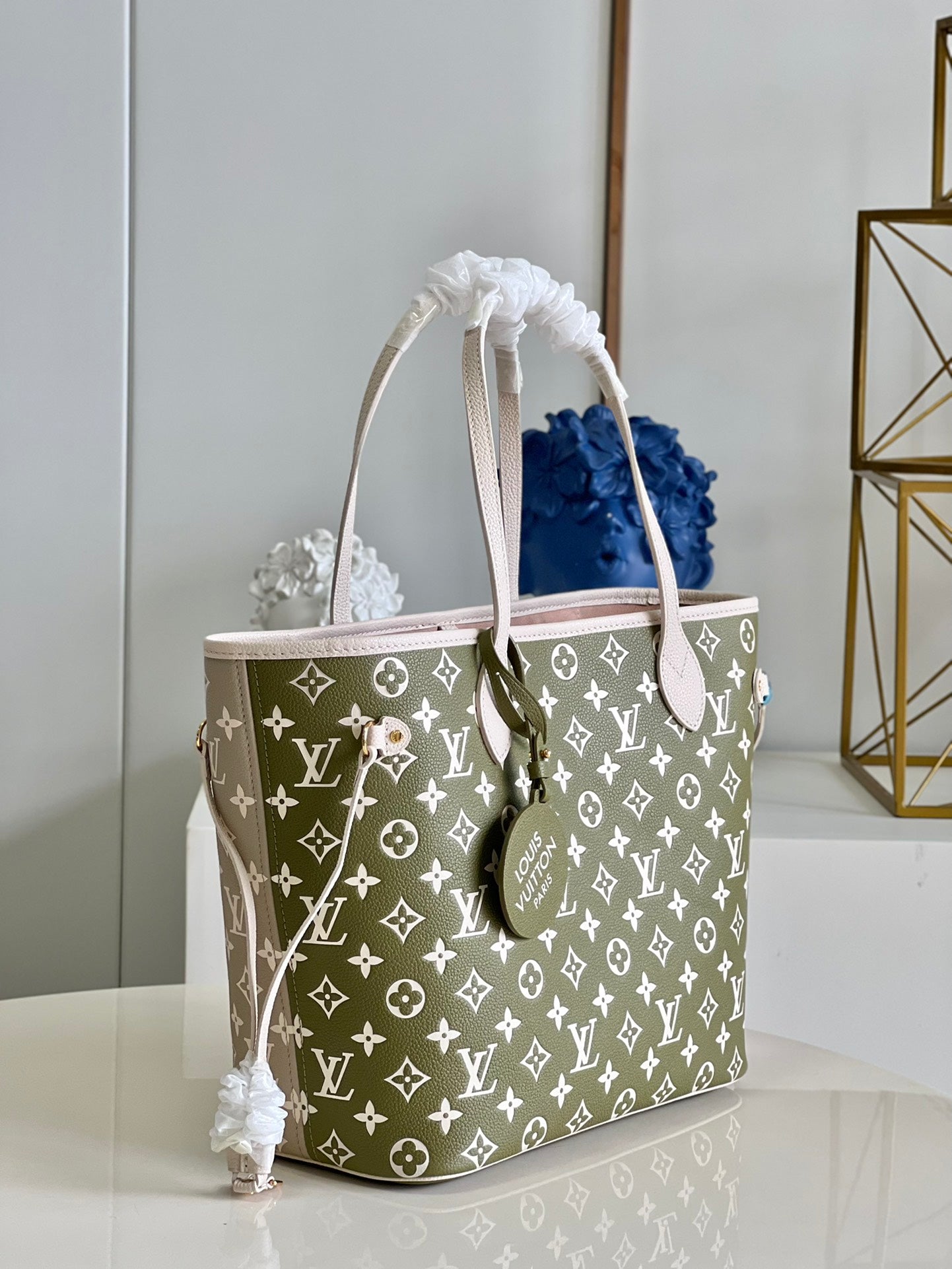 Top Quality Neverfull MM Monogram Empreinte Khaki/Beige For Women,  Tote Bags 12.2in/31cm Top Quality M46102