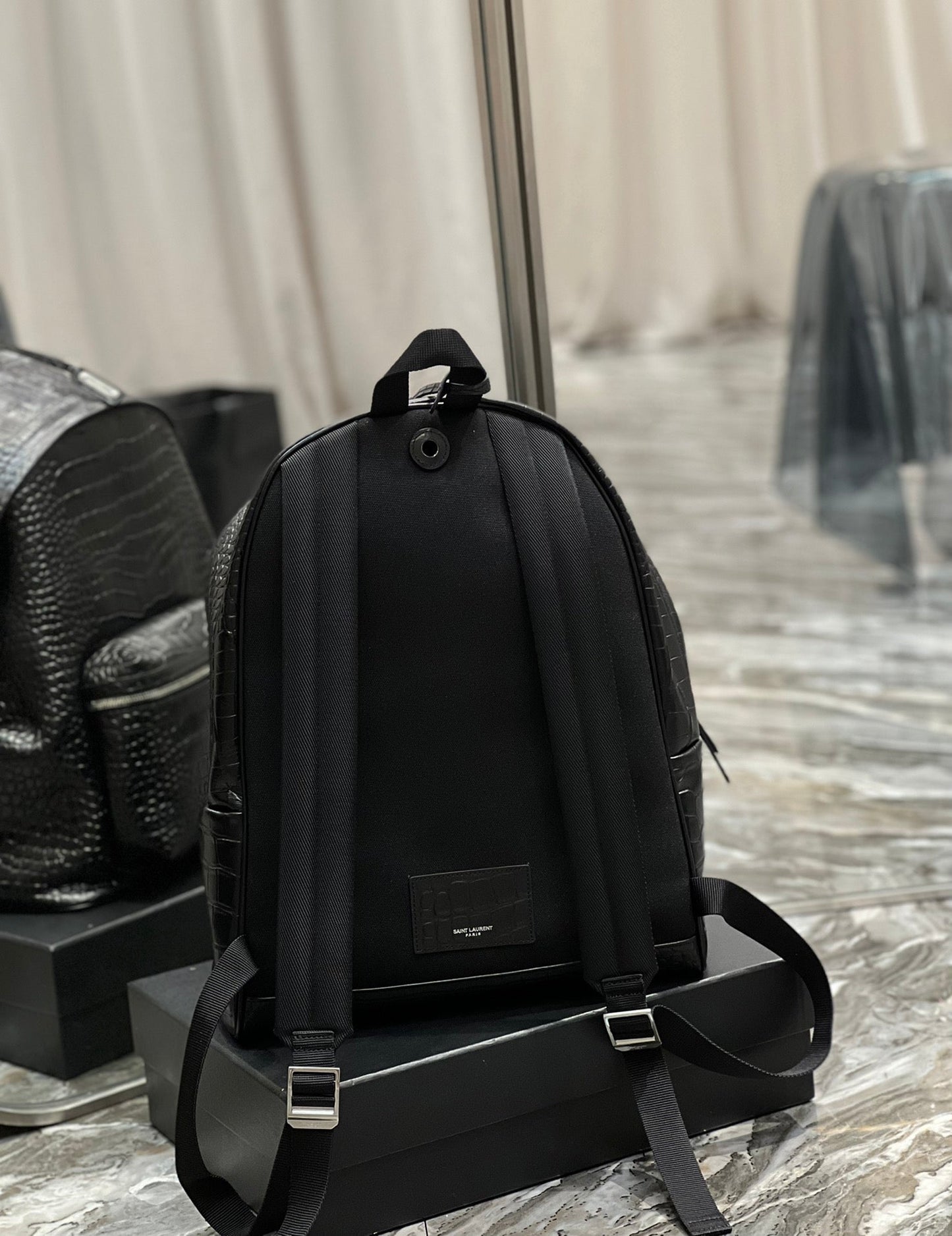 Top Quality City Backpack Black For Women, Women’s Bags 16.1in/41cm YSL? 534967DZE2F1000