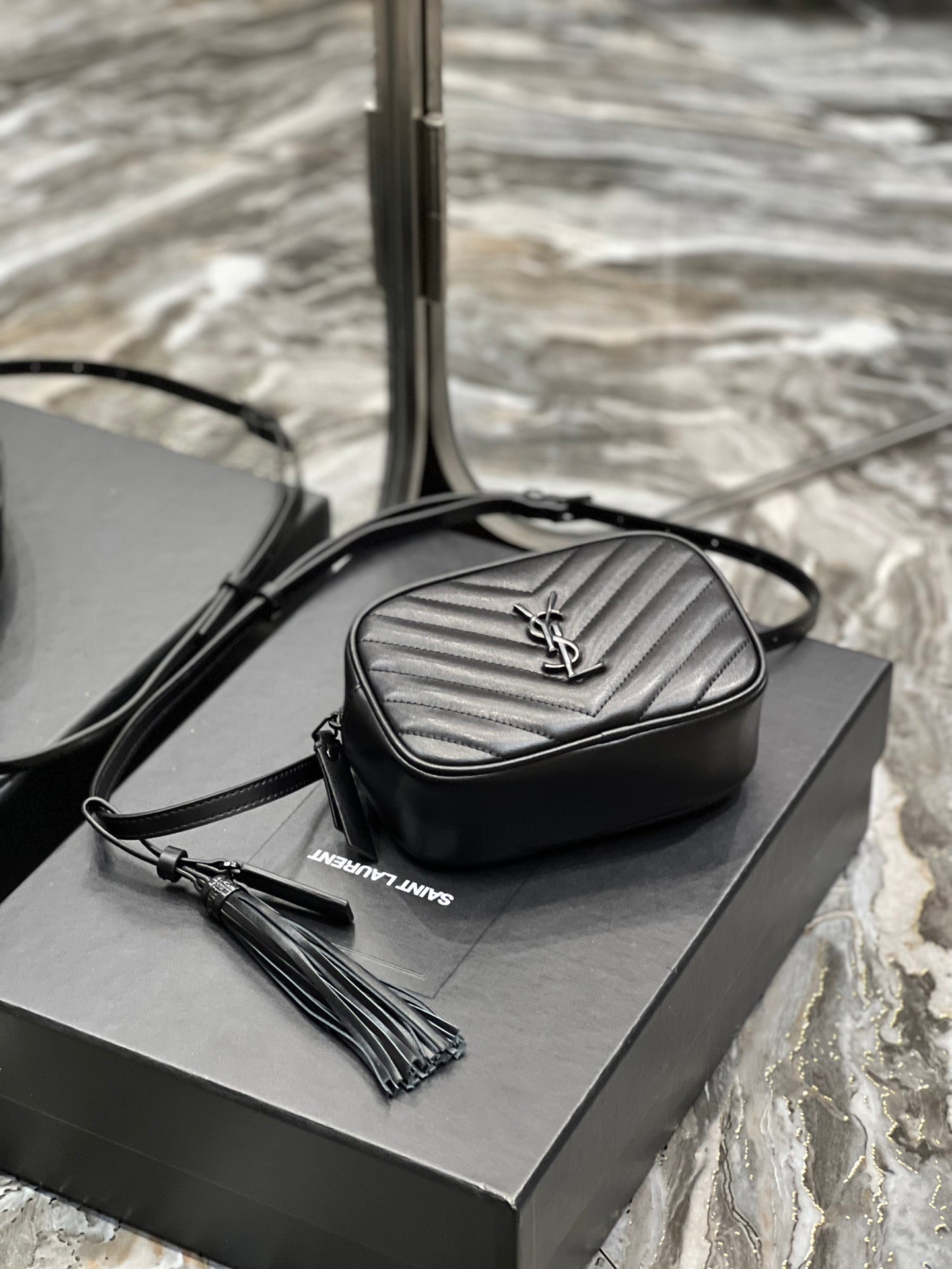 Top Quality Lou Belt Bag Black In Matelassé Black Metal Hardware For Women 6.1in/15cm YSL 534817DV7081000