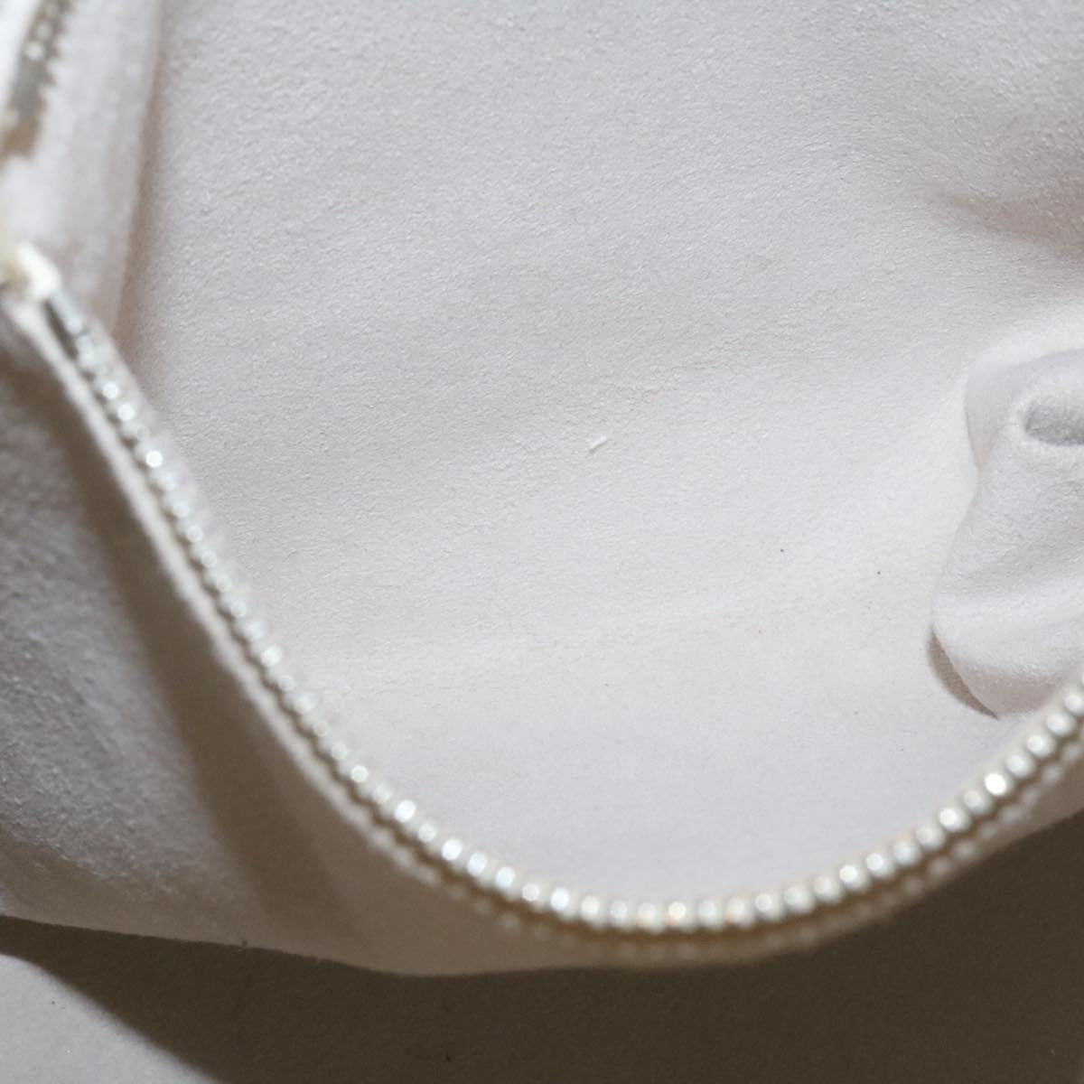 LOUIS VUITTON Epi Noe Shoulder Bag White M4084J LV Auth am2138g