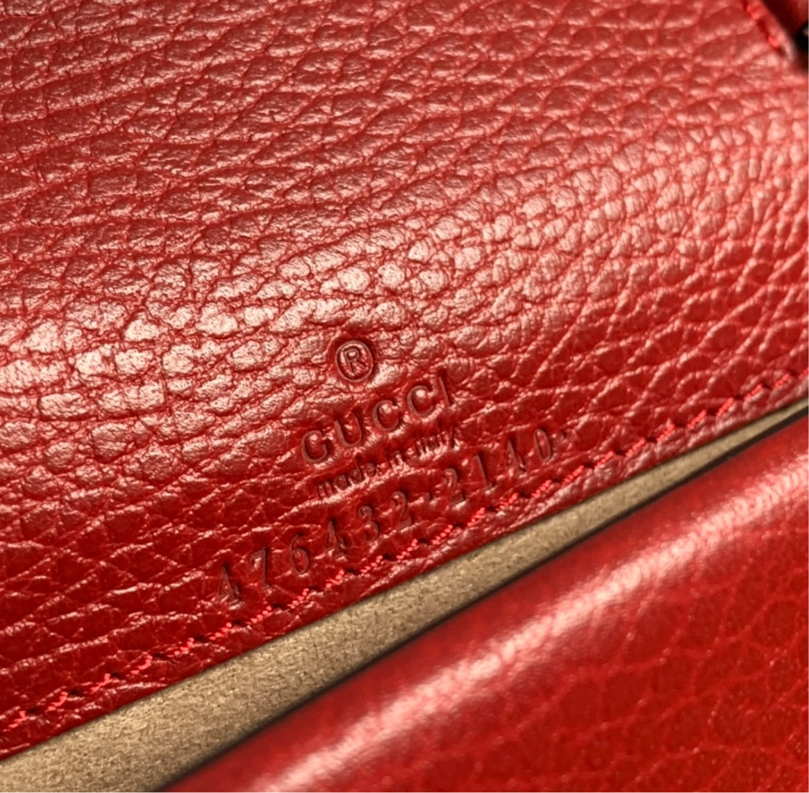 Leather woman Red Gucci handbag