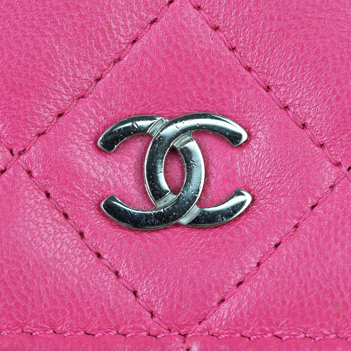 Chanel Classic Wallet on Chain | Hot Pink