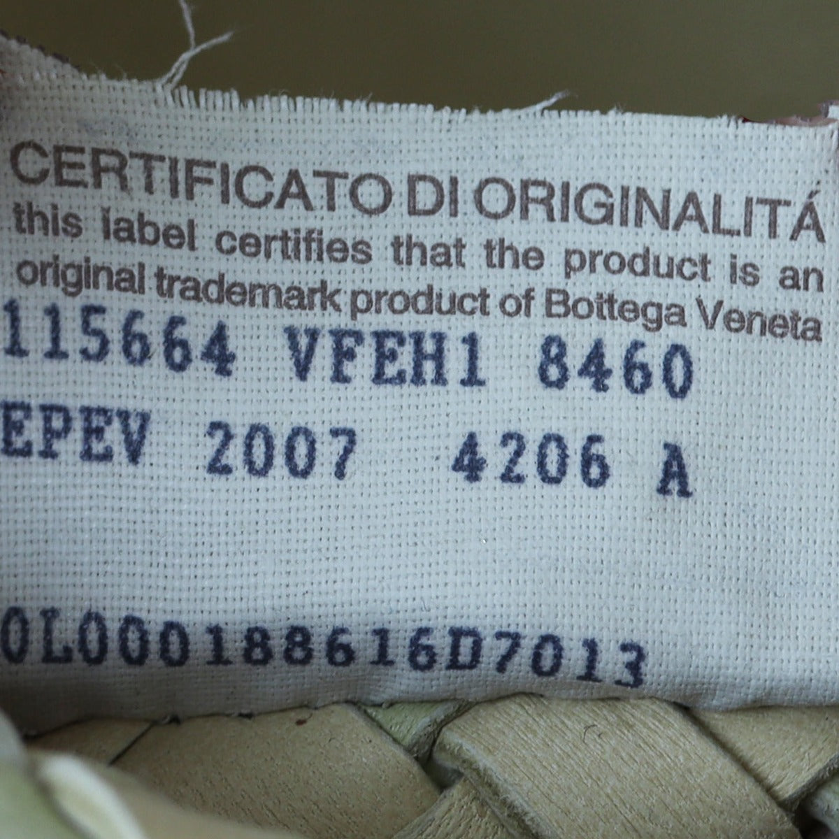 Bottega Veneta Intrecciato Cabat Tote Medium