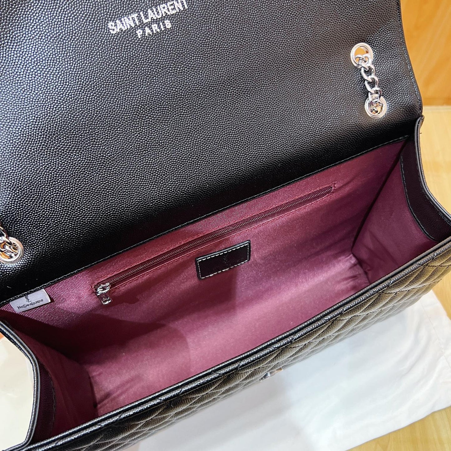 Ysl  Yves Saint Laurent Handbags