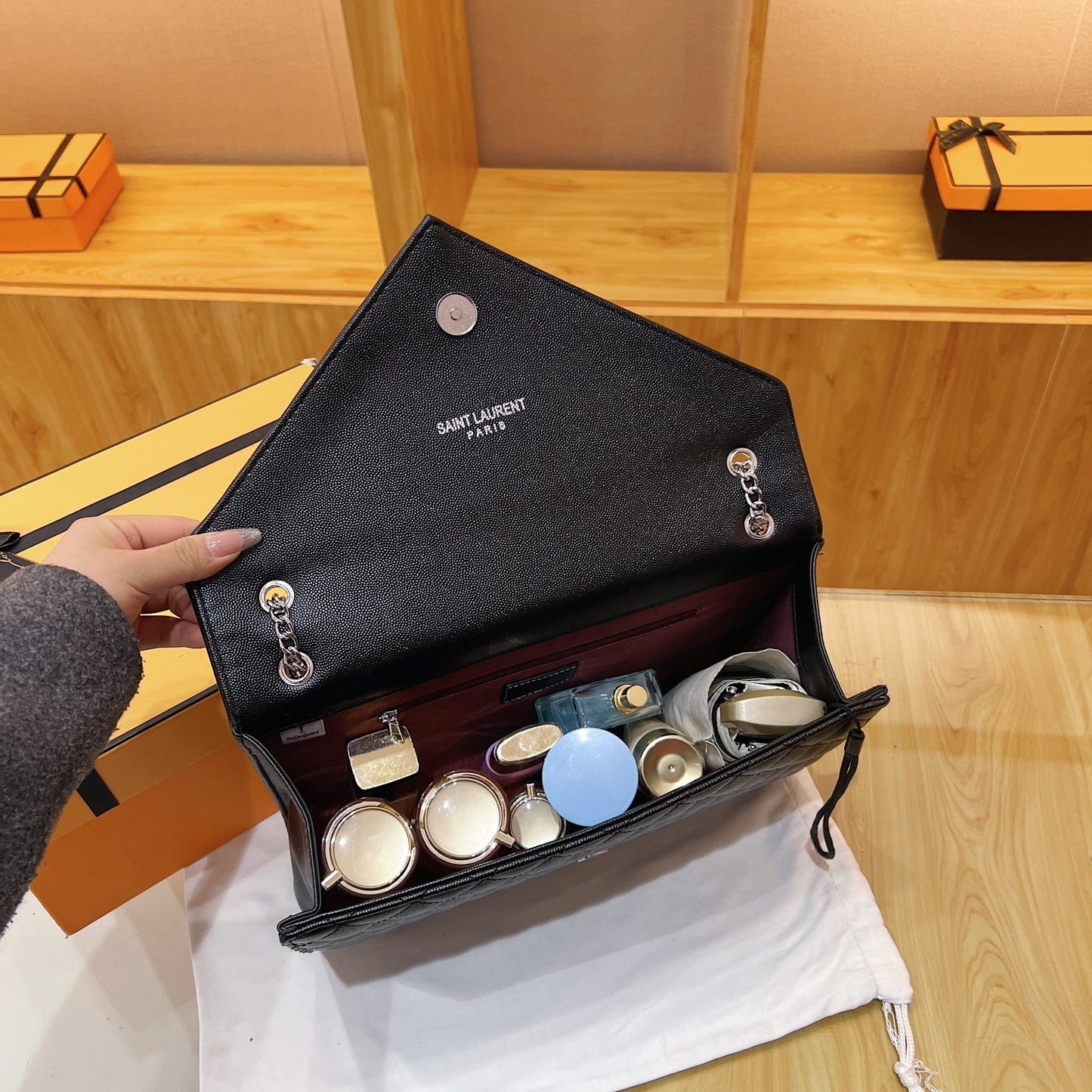 Ysl  Yves Saint Laurent Handbags