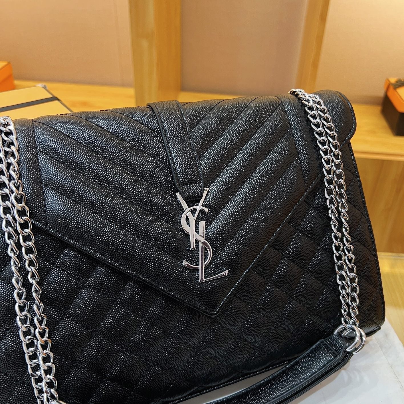 Ysl  Yves Saint Laurent Handbags