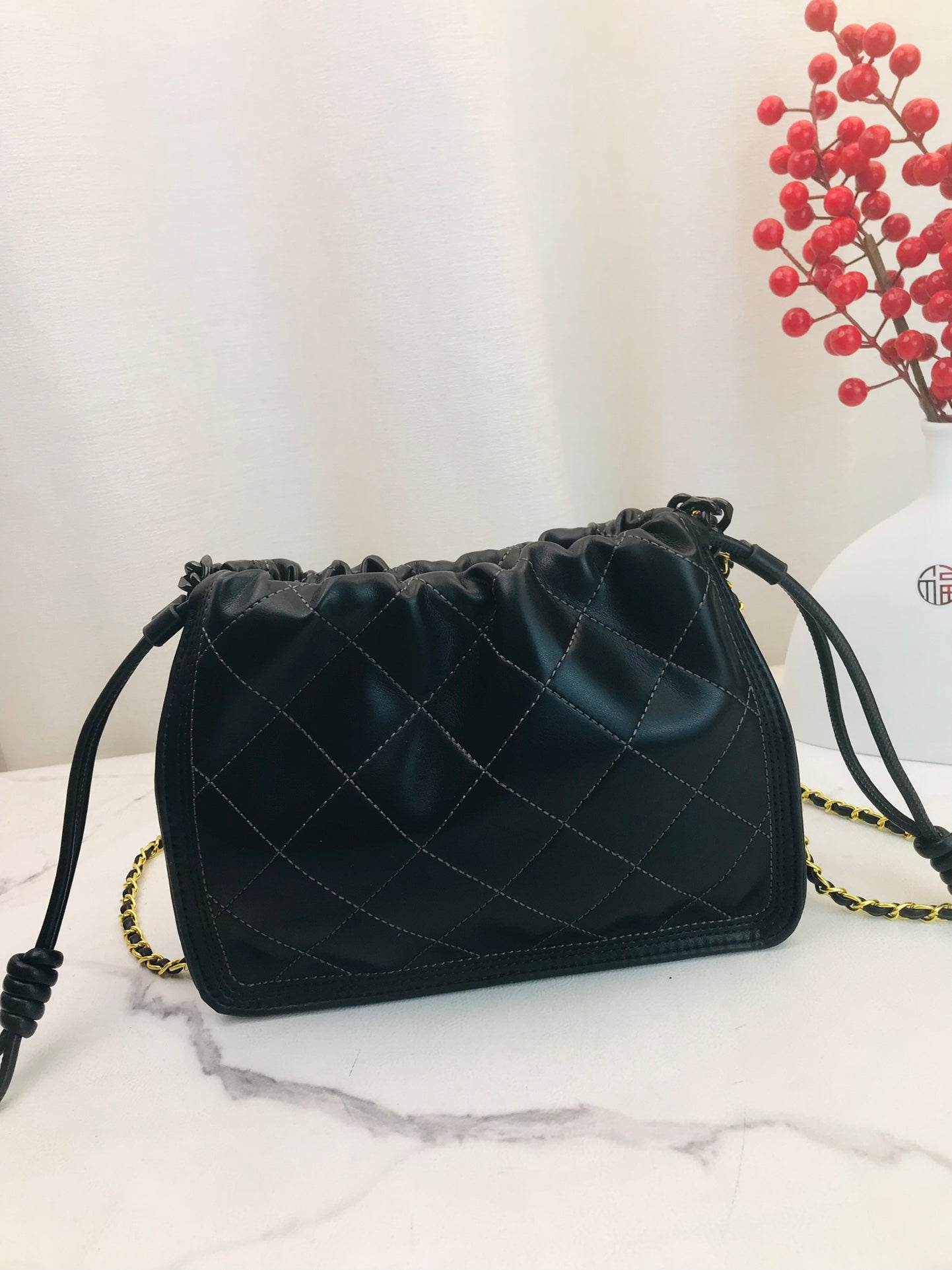 Ysl  Yves Saint Laurent Handbags